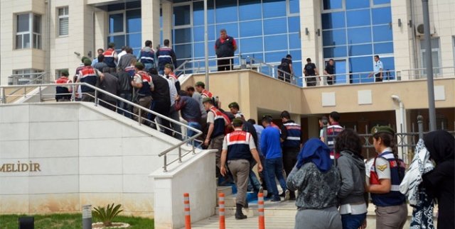 Mersin'de fuhuş çetesine operasyon
