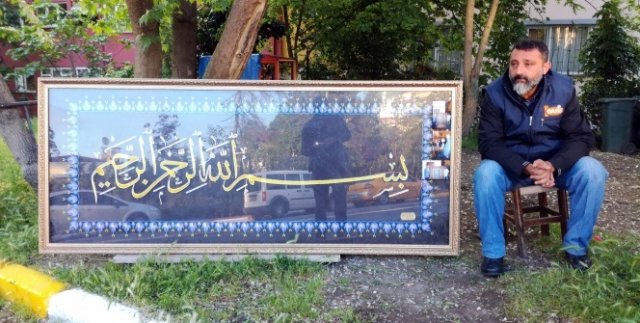 Tablo hediye etmek için Cumhurbaşkanın yolunu gözlüyor