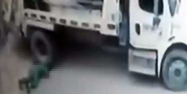 Temizlik işçisinin feci ölümü kamerada