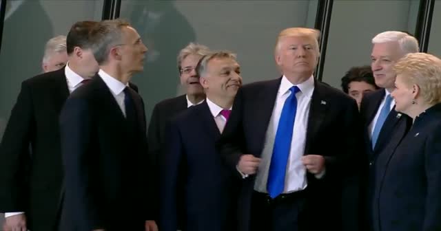 Trump'dan şok hareket, NATO Zirvesi'ne damgasını vurdu
