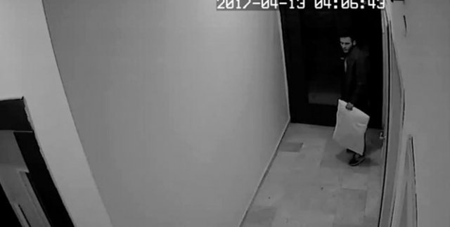 Yastıklı hırsız apartmandan 12 çift ayakkabı çaldı