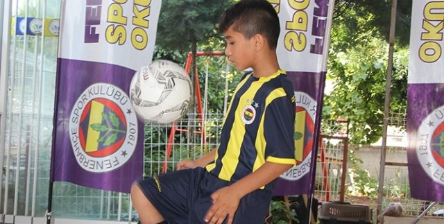 Geleceğin futbol yıldızı Mersin'de yetişiyor