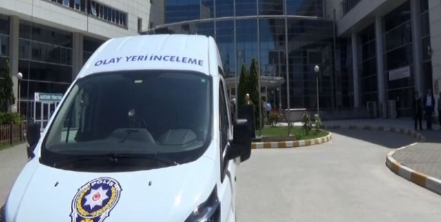 Hastane müdürü makamında kurşunlandı