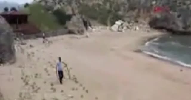 İstanbul'da hareketli saatler! Bomba imha ekipleri bekleniyor