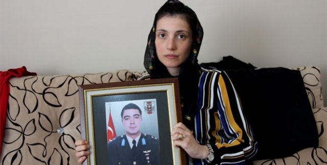 Şehit pilot üsteğmenin eşi: 'Yine olsa yine onunla evlenirdim'