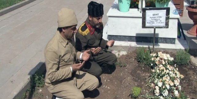 Tümgeneral Aydın'ın mezarına memleket toprağı