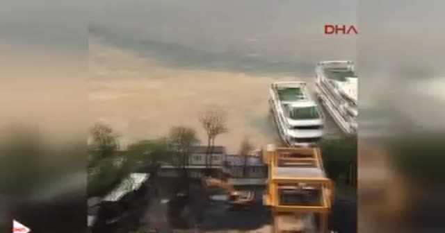 Bu Kez Dolmabahçe'de kara ile deniz birleşti
