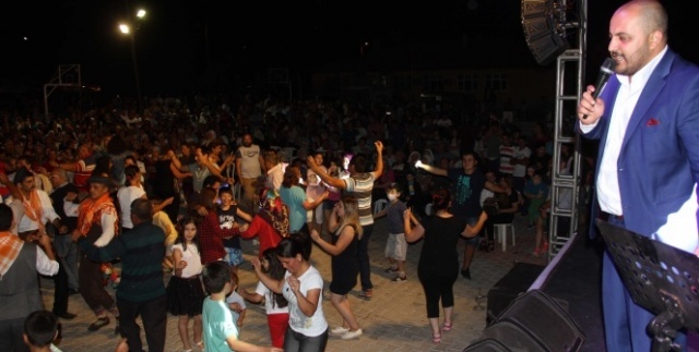 Fethiye'de 17. Kiraz Festivali renkli görüntülere sahne oldu