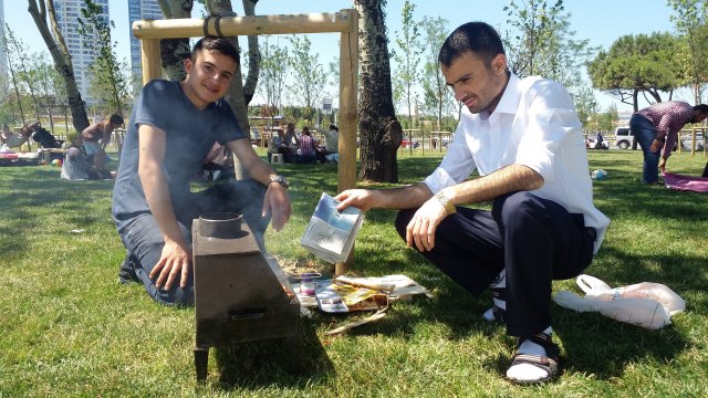Zabıtadan mangalcılara baskın