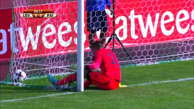 Estonya liginde ilginç gol! Topa dokunmadan gol attılar