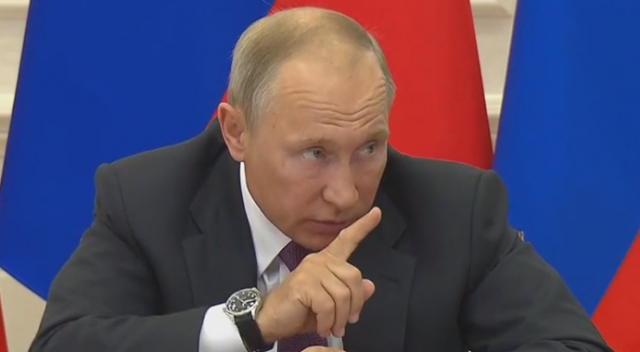 Putin'den bakanlık yetkilisine ayar