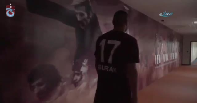 Trabzonspor Burak Yılmaz’ı böyle duyurdu: Kralın dönüşü