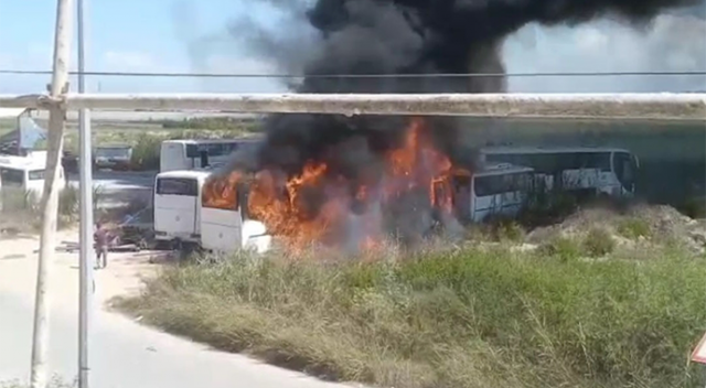 Antalya’da 4 otobüs alev alev yandı