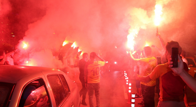 Galatasaray'a Antalya'da coşkulu karşılama!