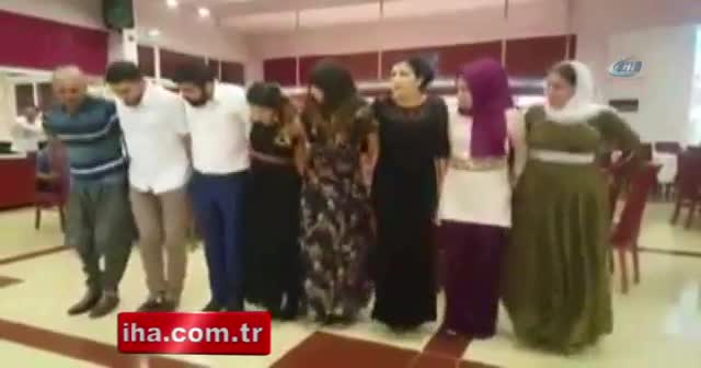 Halay sırasında kalp krizi geçirerek öldü