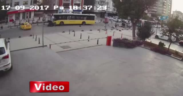 İstanbul’daki korkunç kaza kamerada