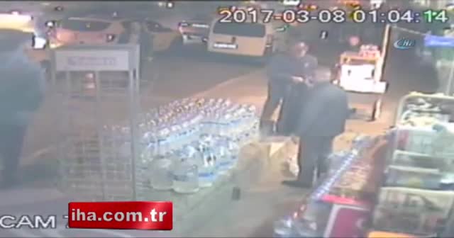 Acemi hırsızlar güvenlik kamerasında