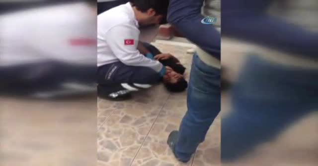 Bonzai krizine giren gencin içler acısı hali kamerada