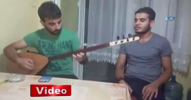 Şehidin şarkısı yürekleri yaktı