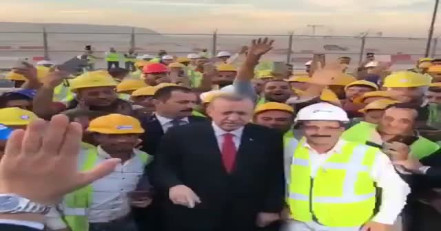 Erdoğan, Kuveyt'te tezahüratlarla karşılandı