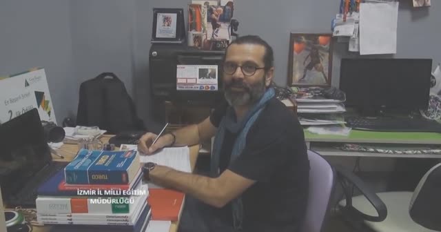 Öğretmenler Günü'ne Özel Şiirler | Öğretmenler Günü İçin Şarkılar, Sözler Fotoğraflı Mesajlar