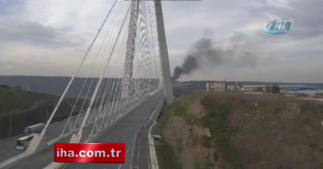 Yavuz Sultan Selim Köprüsü'nde araç yangını