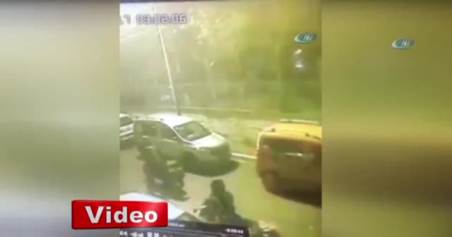 1 dakikada 20 bin liralık motosikleti çaldılar