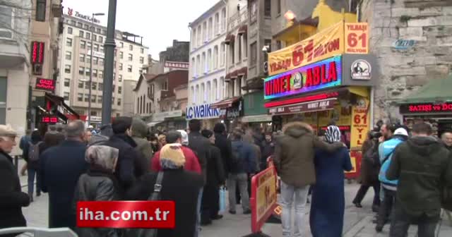 61 milyonluk kuyruk havadan görüntülendi