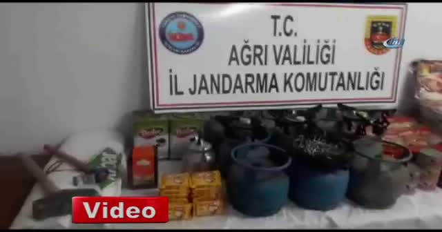 Çamaşır makinesinin altından gizli sığınak çıktı