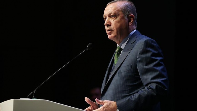 Cumhurbaşkanı Erdoğan: İslam dünyası, kardeş kavgası üzerinden dizayn edilmeye çalışılıyor