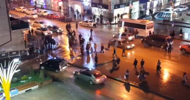 Erzurum’da iki grup tekme tokat birbirine girdi