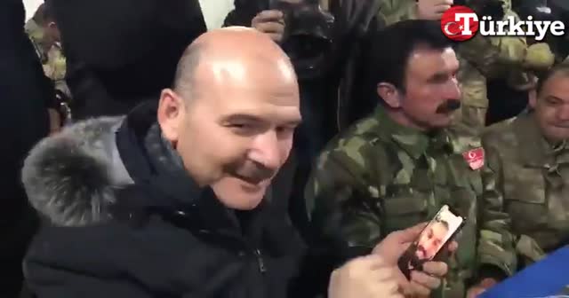 Kato Dağı'nda görevli güvenlik güçlerine futbolcu Burak Yılmaz sürprizi