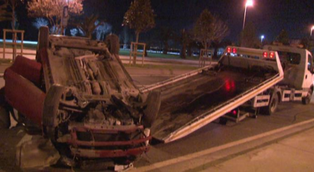 Maltepe'de kaza yapan kadın sürücü şoka girdi