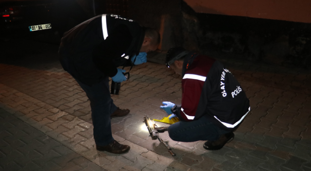 Silahlı saldırı hazırlığındaki şahıslar polisi görünce kaçtı