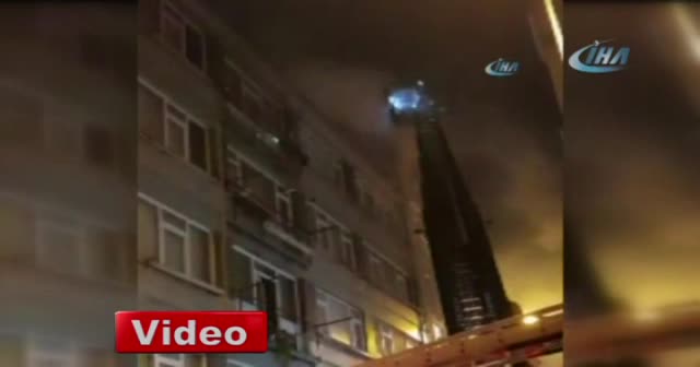 Şişli’de çatıda çıkan yangın kısa süreli paniğe neden oldu