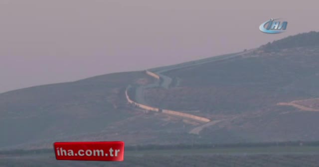 Afrin'deki Cinderese'den dumanlar yükseliyor
