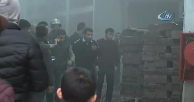Başakşehir'de korkutan yangın!