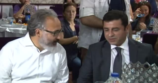 Demirtaş, aday olmayacağını açıkladı