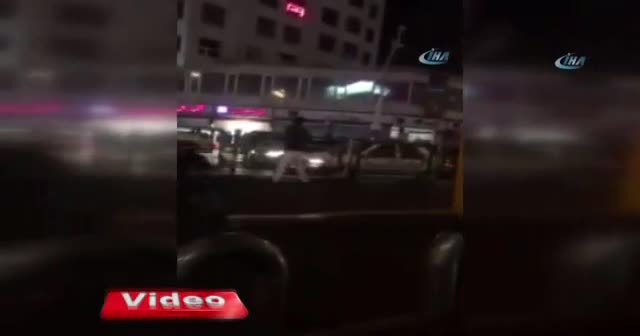 İran'ın Ahvaz kentine çok sayıda güvenlik görevlisi sevk edildi