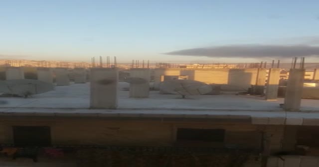 Mehmetçik Afrin'i vurmaya başladı