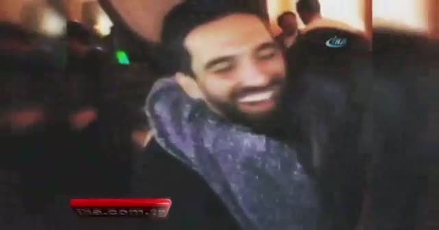 Arda Turan'dan Aslıhan Doğan'a evlenme teklifi