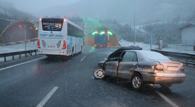 Bolu Dağı’nda kaza, yaralananlar var