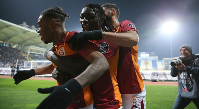 Canlı İzle: Galatasaray Bursaspor Maçı Şifresiz Canlı Anlatım İzle | GS Bursa Maçı Canlı Skor Kaç Kaç? görseli