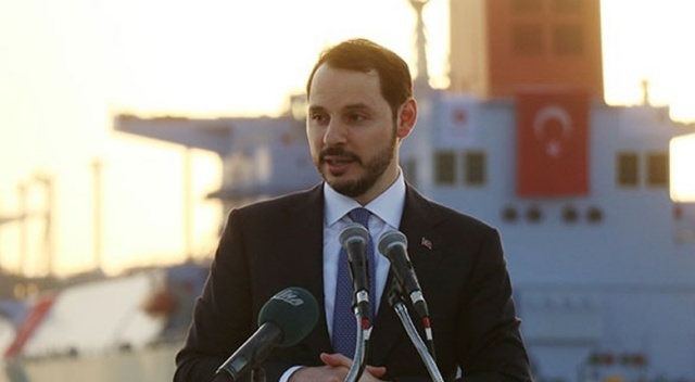 Dünyanın en büyük FSRU gemisini Bakan Albayrak açtı