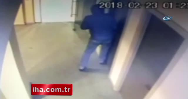Hırsızlık yaptıktan 2 buçuk saat sonra kavgaya karışınca yakalandı