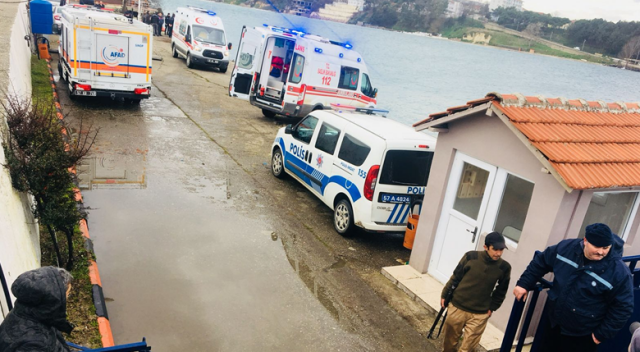 Sinop'ta kuru yük gemisinde patlama: Ölü ve yaralılar var