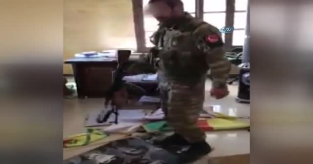 Türk askeri 'girilmez' denilen Bülbül'den bu görüntüleri paylaştı