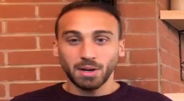 Cenk Tosun'dan Mehmetçik'e selam