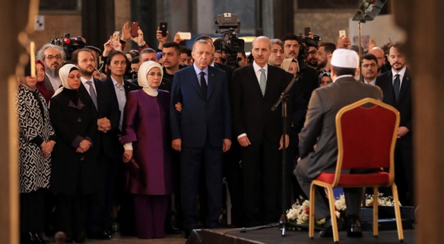 Cumhurbaşkanı Erdoğan, Ayasofya'da 'Yeditepe Bienali'nin açılışını yaptı