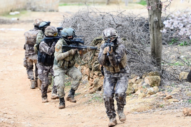 JÖH ve PÖH'ler Afrin görevinde
